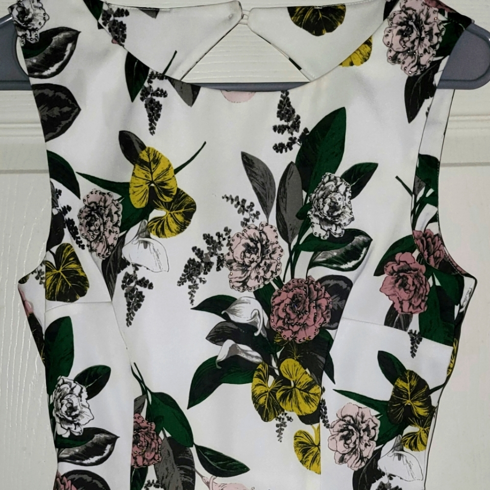 H & M Sleeveless Dress